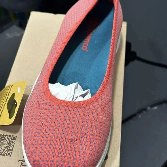 Daily Stretch Batik‎ - Picture 2 of 3